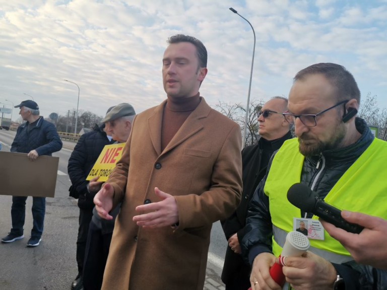 Chcą konsultacji, a nie kolei. Czekają na ministra Bartosika!