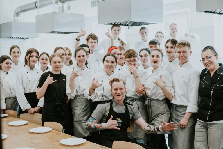 Garowanie na pełnej Petardzie, czyli Patryk Galewski w ZSEU