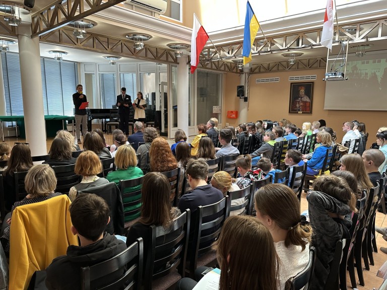 Uzależnieniom mówią NIE! Uczniowie przeciwdziałają nałogom