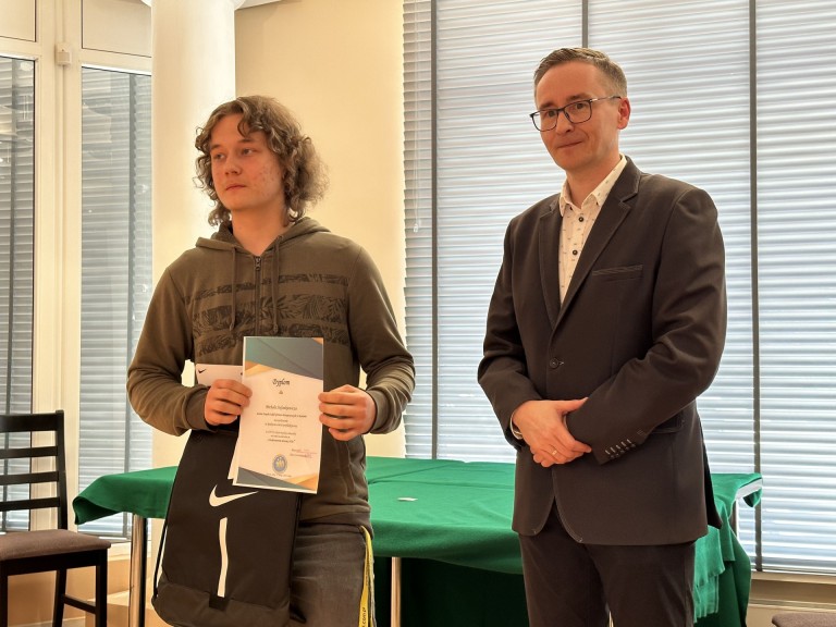 Uzależnieniom mówią NIE! Uczniowie przeciwdziałają nałogom