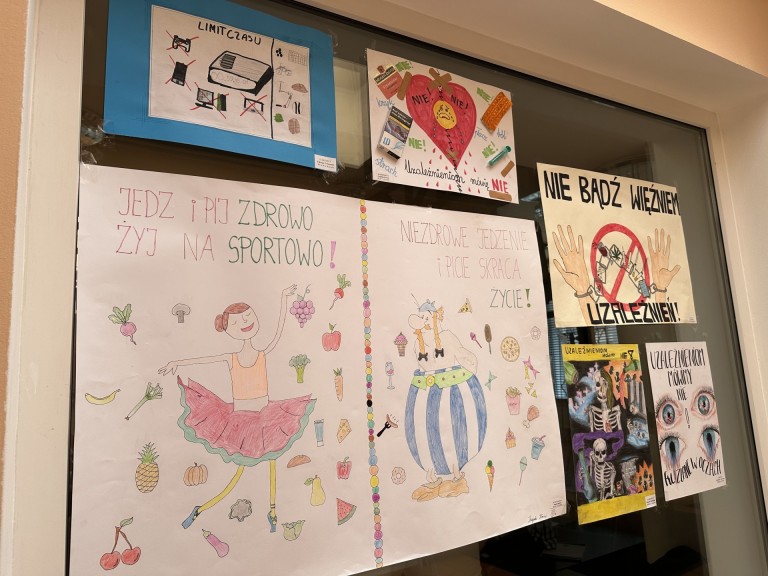 Uzależnieniom mówią NIE! Uczniowie przeciwdziałają nałogom