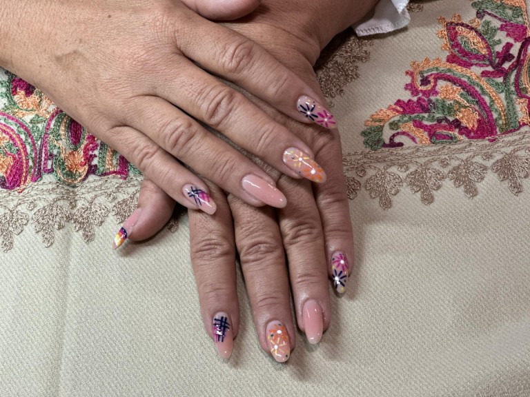 Wiosenne inspiracje. Najnowsze trendy w stylizacji paznokci