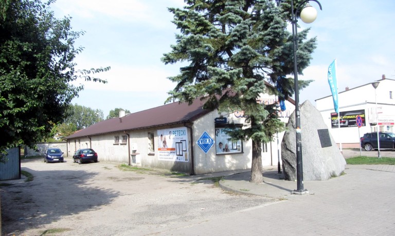 Ojciec zapalał zwrotnice i smarował rozjazdy a chłopcy nosili chleb Ruskim