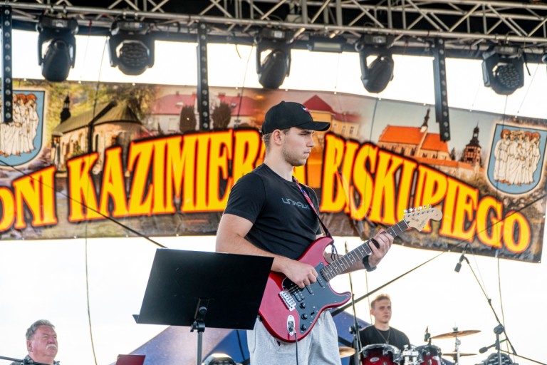 Lotnisko było pełne. Dni Kazimierza Biskupiego przyciągnęły tłumy