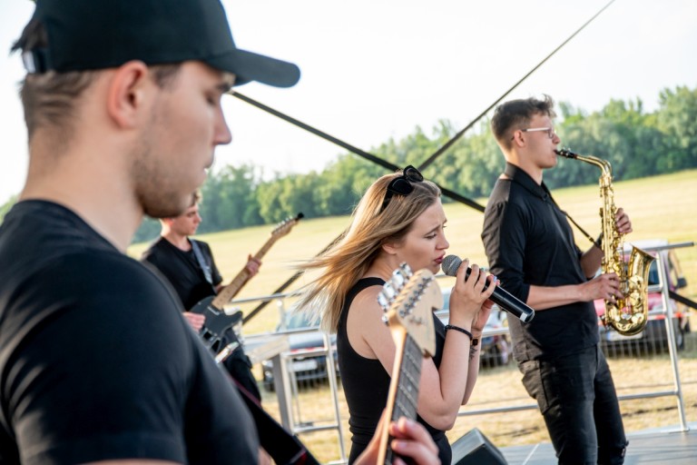Lotnisko było pełne. Dni Kazimierza Biskupiego przyciągnęły tłumy