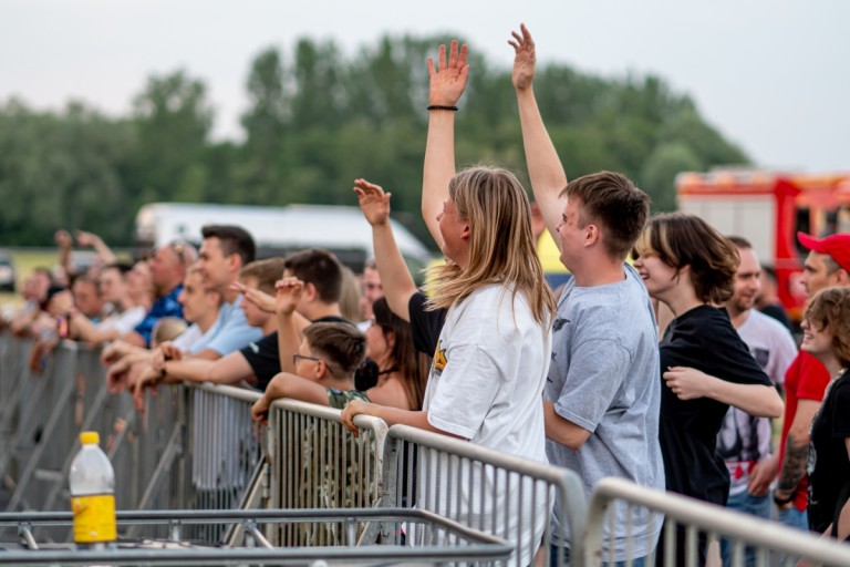 Lotnisko było pełne. Dni Kazimierza Biskupiego przyciągnęły tłumy