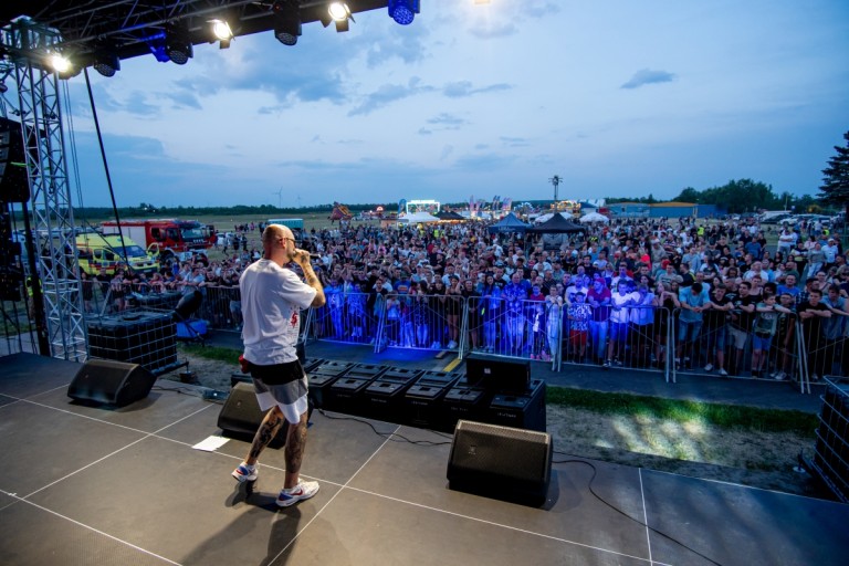 Lotnisko było pełne. Dni Kazimierza Biskupiego przyciągnęły tłumy