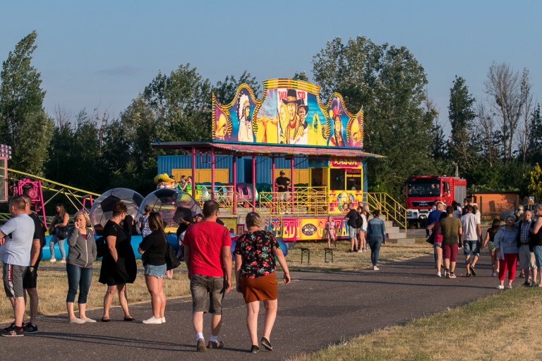 Lotnisko było pełne. Dni Kazimierza Biskupiego przyciągnęły tłumy