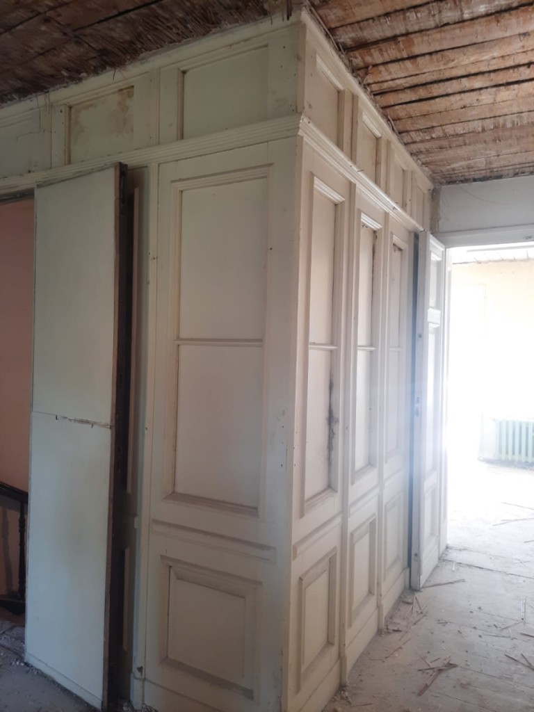 Mieczownica. Trwa remont pałacu. Powstanie w nim izba pamięci