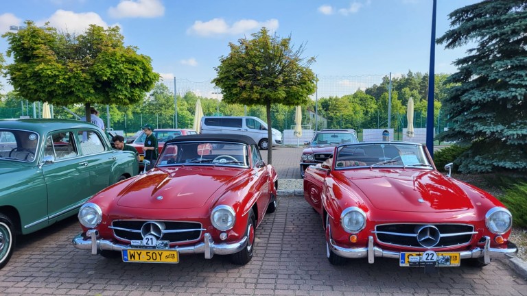 StarDrive Poland. Zabytkowe Mercedesy na drogach powiatu konińskiego