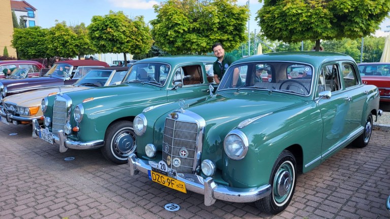 StarDrive Poland. Zabytkowe Mercedesy na drogach powiatu konińskiego