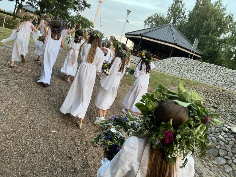 Roztańczony ogień i mistyczna aura. Noc Kupały w Kleczewie