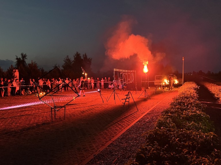Roztańczony ogień i mistyczna aura. Noc Kupały w Kleczewie