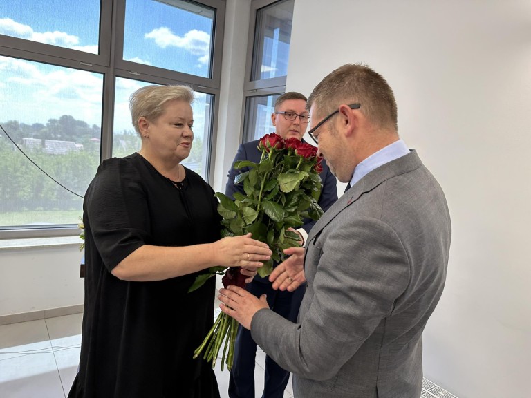 Osiągnięcia i wyzwania: Burmistrz Ślesina z wotum zaufania i absolutorium