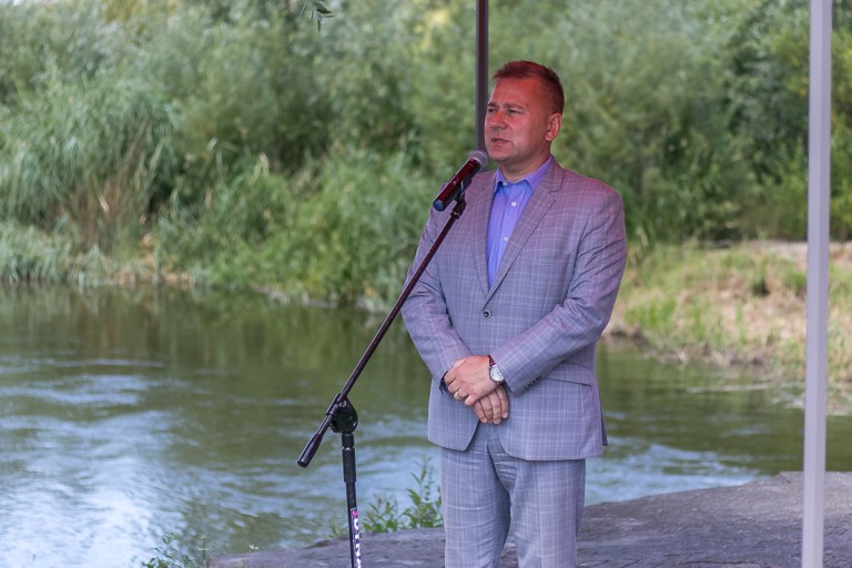 Budowa kładki na wyspę Pociejewo rozpoczęta. Pochłonie 25 mln zł