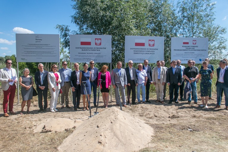 Budowa kładki na wyspę Pociejewo rozpoczęta. Pochłonie 25 mln zł