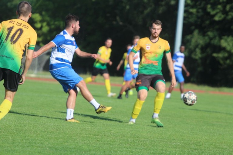 Sparingi piątoligowców. Sporo zmian kadrowych