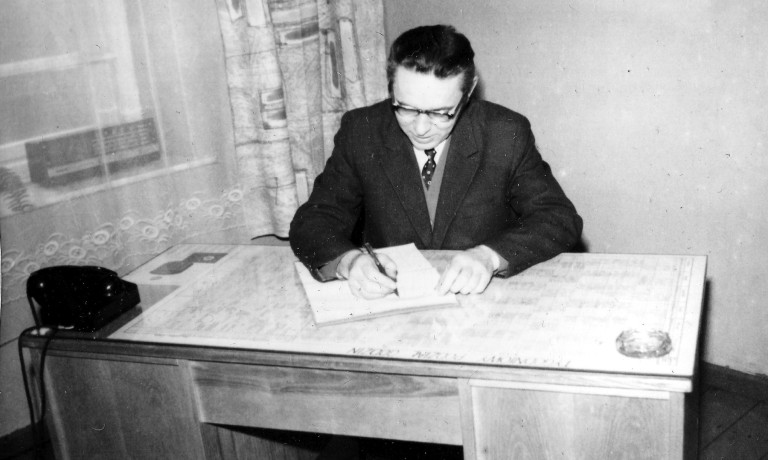 Zwolnili go, żeby zrobić miejsce dla towarzysza z Komitetu