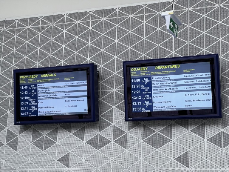 Poczekalnia i kasy już działają. Nowy dworzec dostępny dla podróżnych