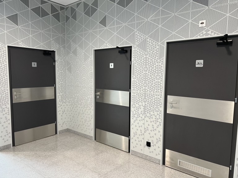 Poczekalnia i kasy już działają. Nowy dworzec dostępny dla podróżnych