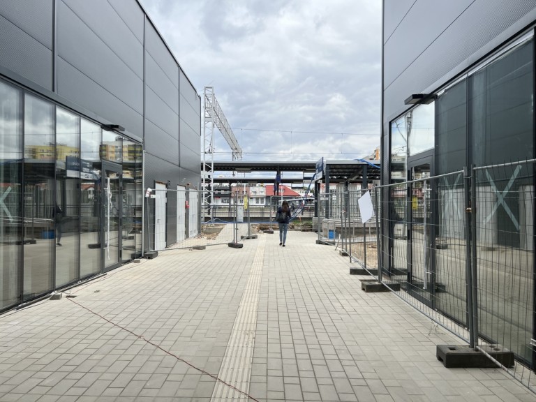 Poczekalnia i kasy już działają. Nowy dworzec dostępny dla podróżnych