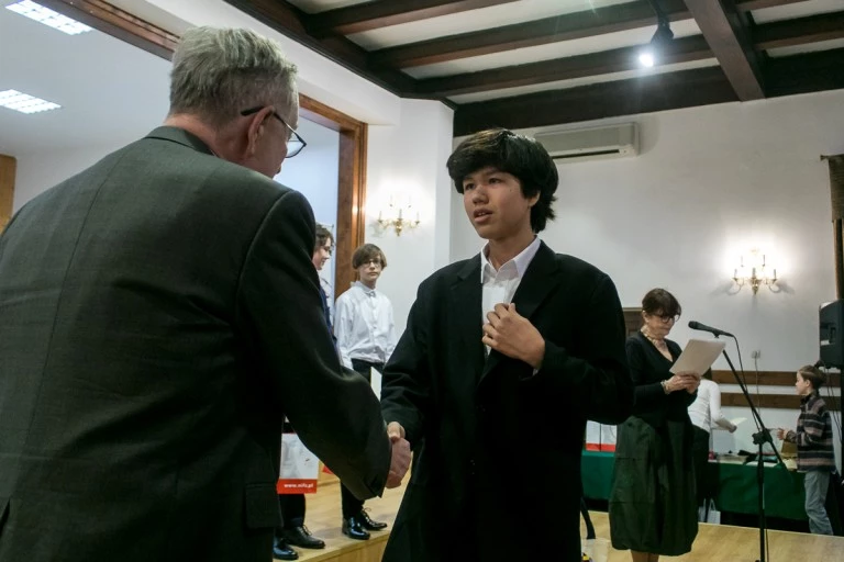 Młodzi pianiści rywalizowali w Koninie. Bach, Beethoven i Mozart w auli