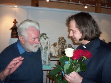 Frasobliwy z kapliczki