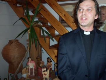 Frasobliwy z kapliczki