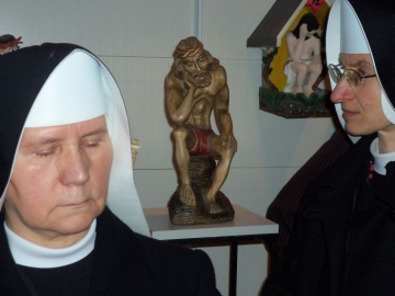 Frasobliwy z kapliczki