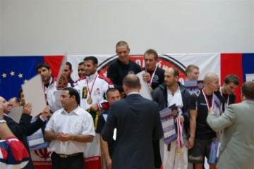 Kong sao: Dziewięć medali