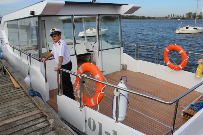 Tramwaj wodny "Pociejewo 1" wypłynął w swój pierwszy rejs