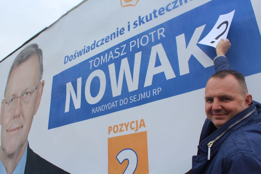 Znak zapytania od posła dla posła. Kampania na ostatniej prostej