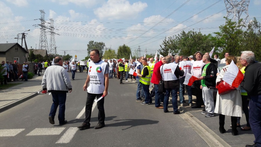 Manifestacja pracownik&oacute;w PAK-u w obronie miejsc pracy&Acirc;&nbsp;