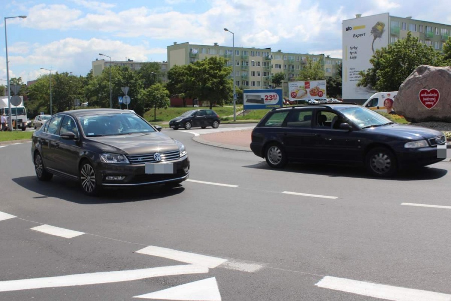 Czwarte rondo turbinowe. Nowe oznakowanie na rondzie WOŚP
