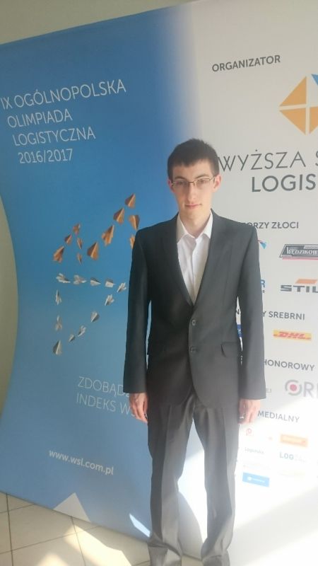 Uczeń z ZSCKU w Koninie został najlepszym logistykiem w Polsce