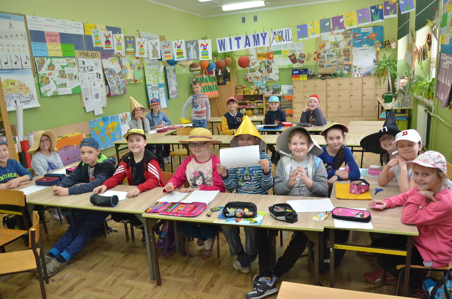 AMUL w Sompolnie. Studenci przeprowadzili warsztaty z uczniami