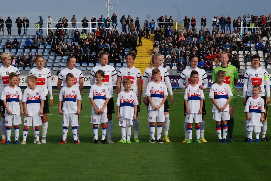 Liga Mistrzyń: Blisko dziesięciu bramek w rewanżu [na żywo]