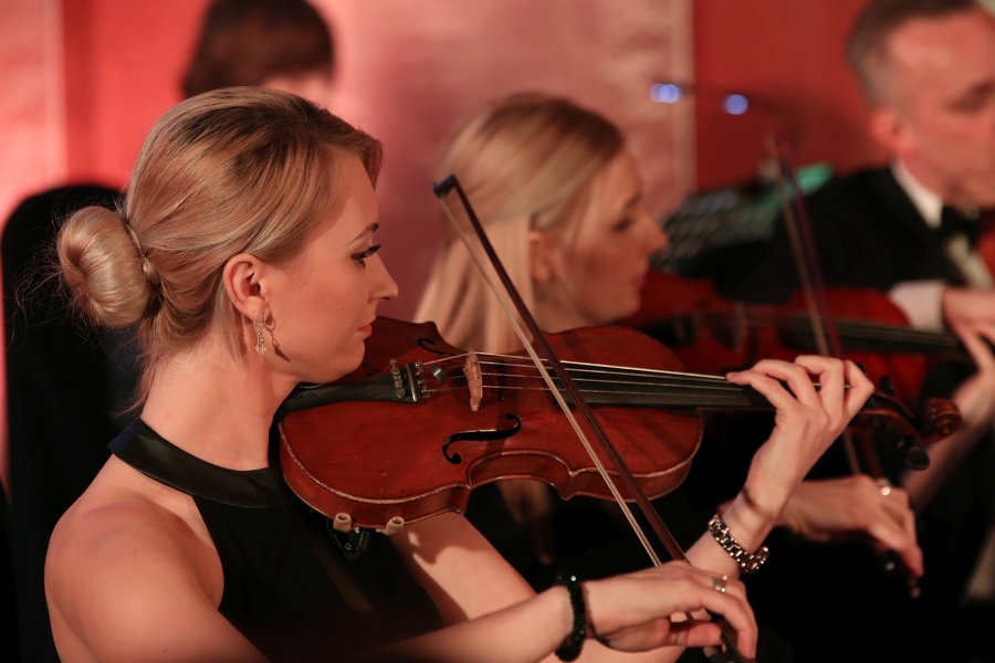 "Niech kolęda nas prowadzi" wg zespołu smyczkowego Ad Libitum