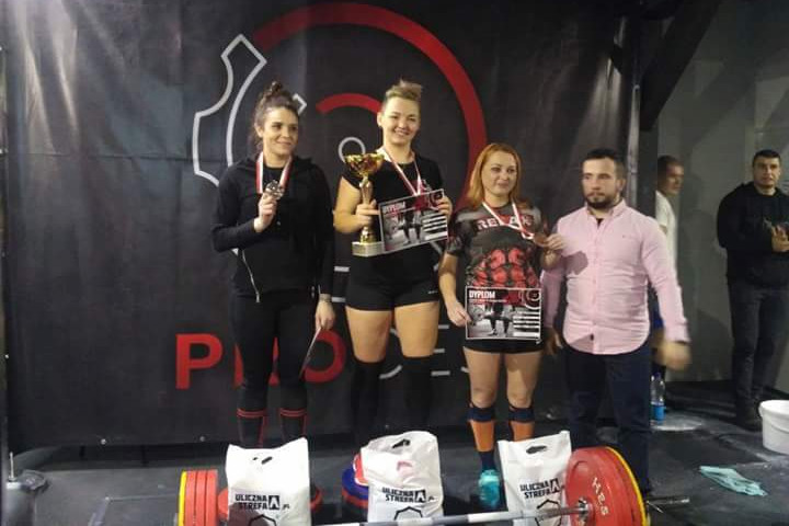 Brązowy medal i rekord życiowy w pierwszych zawodach w roku