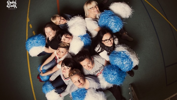 Mają w sobie piękno. Mamy z dziećmi w kampanii "Podaj dalej"