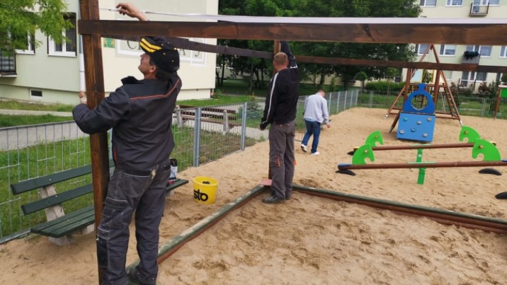 Konin. Powstały żagle nad piaskownicami. Będzie strefa aktywności