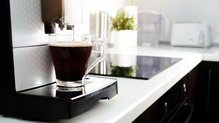 Odkamienianie ekspresu do kawy - praktyczne wskaz&oacute;wki