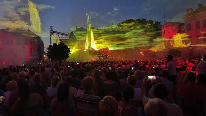 XI Koncert Świętojański na placu Wolności z pokazem laserowym