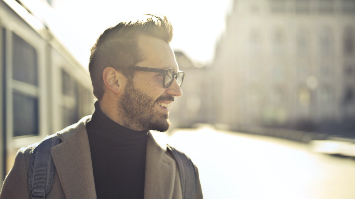 Kt&oacute;ra metoda przeszczepu włos&oacute;w daje najlepsze efekty?