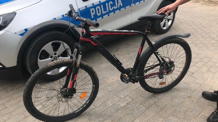 Babiak. Policjanci odzyskali rower skradziony w miejscowym parku