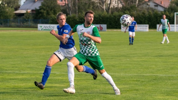Piłkarska kolejka: Spadkowicz z II ligi przyjedzie do Kleczewa