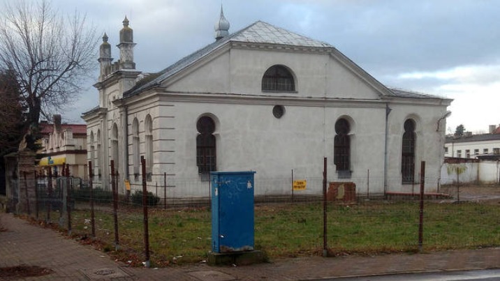Konin. Miasto przejęło synagogę z placem po domu talmudycznym