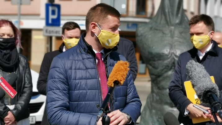 Paweł Adamów w nowych barwach. Transfery do Polski 2050