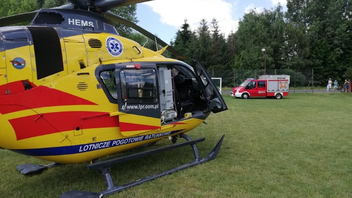 Śmigłowiec LPR wylądował w Kleczewie. Brakowało karetek