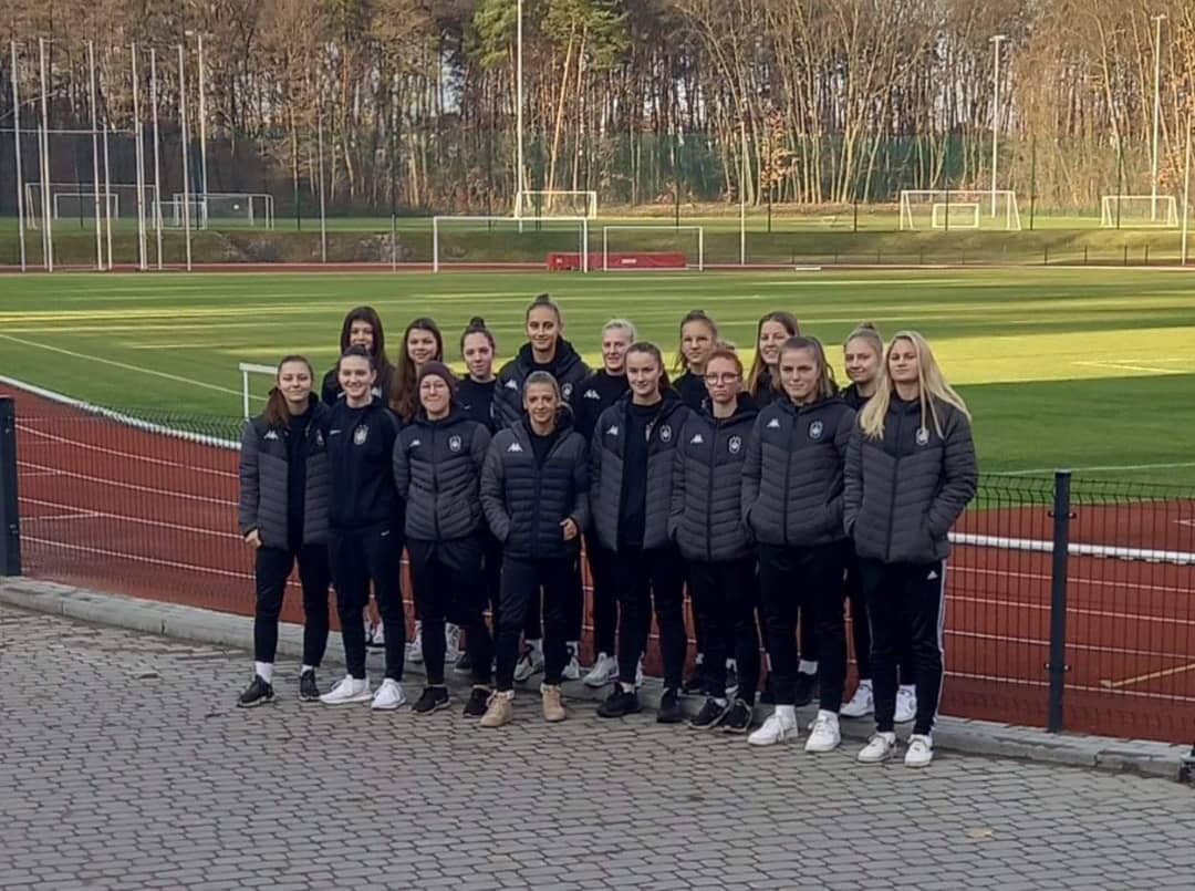 Horror z finałem, jaki lubimy. Rezerwy Medyka wyszarpały awans w PP